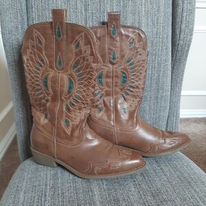 Coconuts by Matisse Light Tan Boots